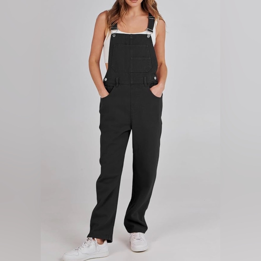 NWOT Loosefit Women’s Denim Overalls